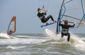 Windsurfen und Kiten